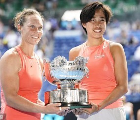 体育直播-巅峰对垒！澳网女单决赛：萨巴伦卡vs莱巴金娜 张帅冲击女双冠军