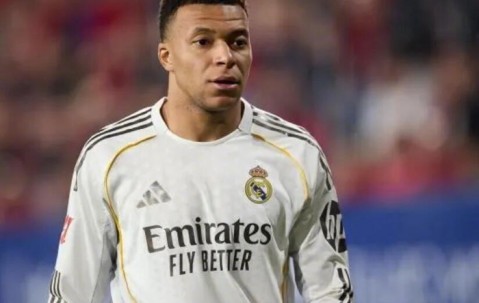 皇马官方确认姆巴佩左膝扭伤将保守治疗|基利安·姆巴佩|医疗服务|皇马医疗服务团队|法国|皇家马德里_新浪体育_新浪新闻