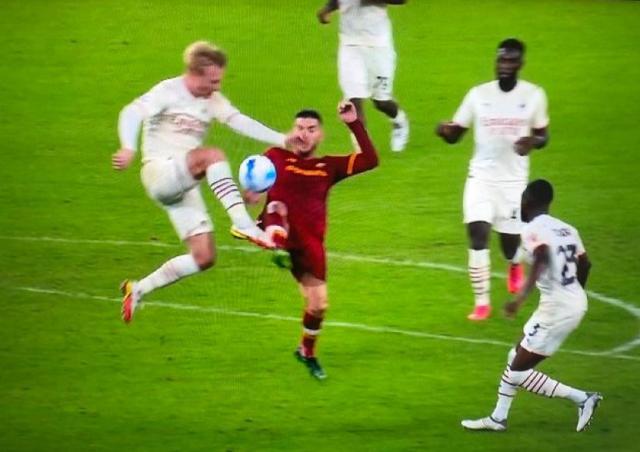 FDDzl_FXoAcHlbG (1).jpg